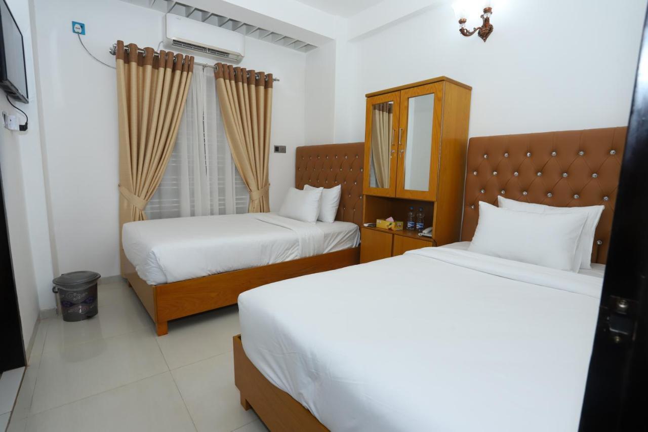 Hotel Blue Castle Dhaka Exterior photo