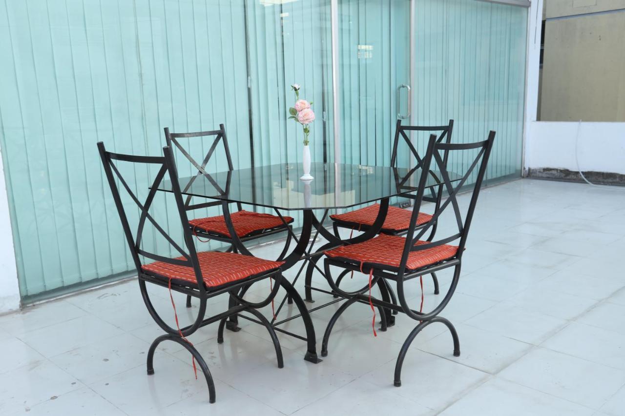 Hotel Blue Castle Dhaka Exterior photo